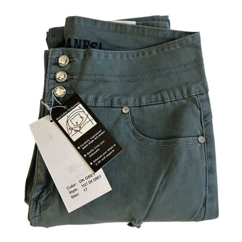 Danesi Jeans Distressed Gray Denim Pants Button Fly Straight Leg Women's Size 17